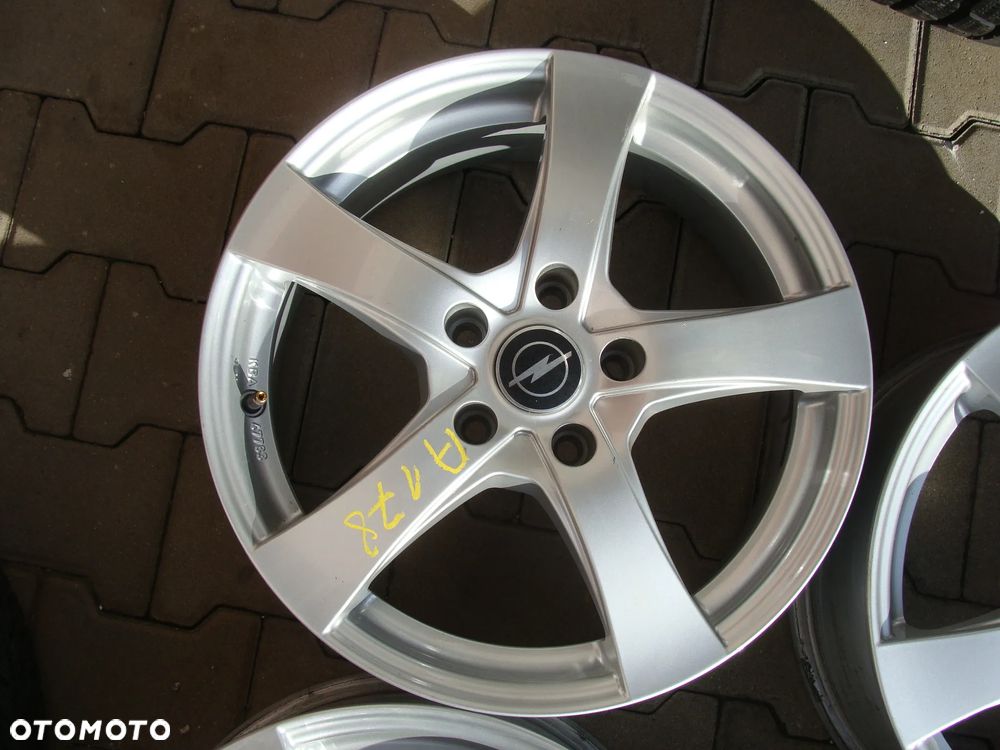 a178 5x115 Opel Astra J Zafira C Insignia B Cascada Antara 7jx17 czujniki - 5