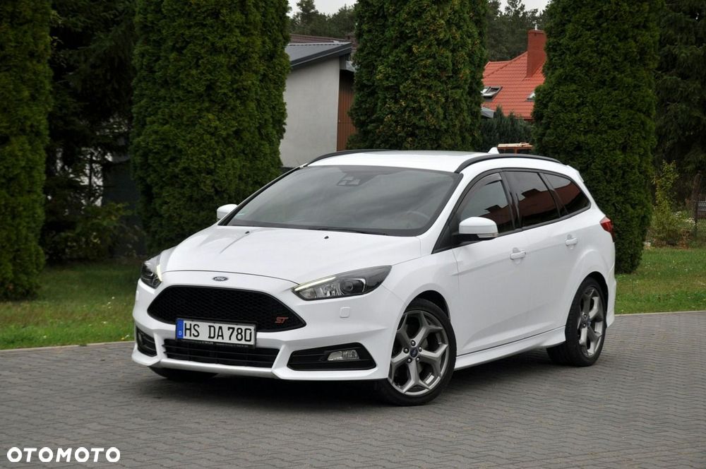 Ford Focus 2.0 TDCi ST - 9
