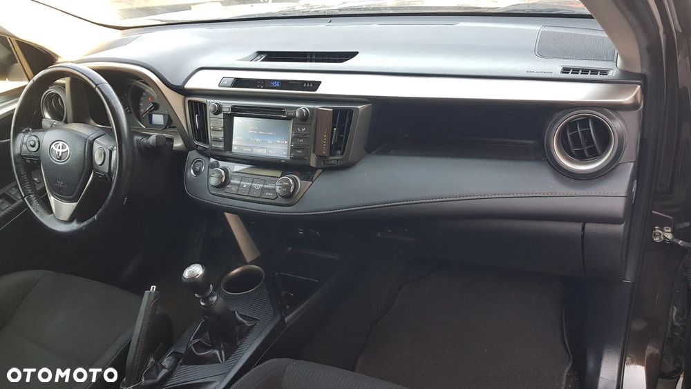 Toyota RAV4 2.0 D-4D 4x4 Comfort - 23