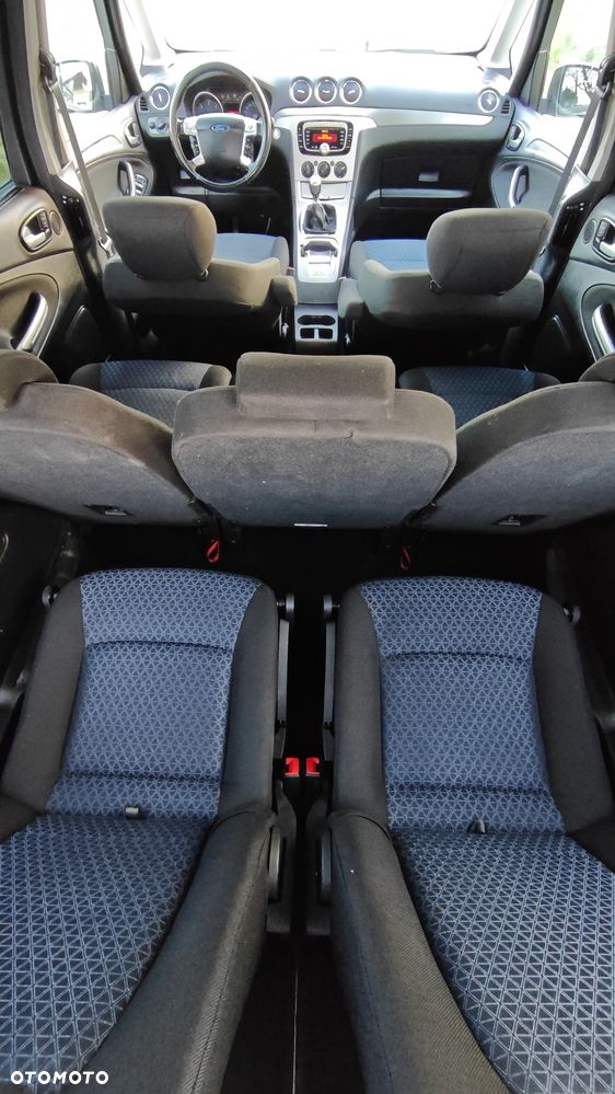 Ford Galaxy 2.0 TDCi Titanium - 17