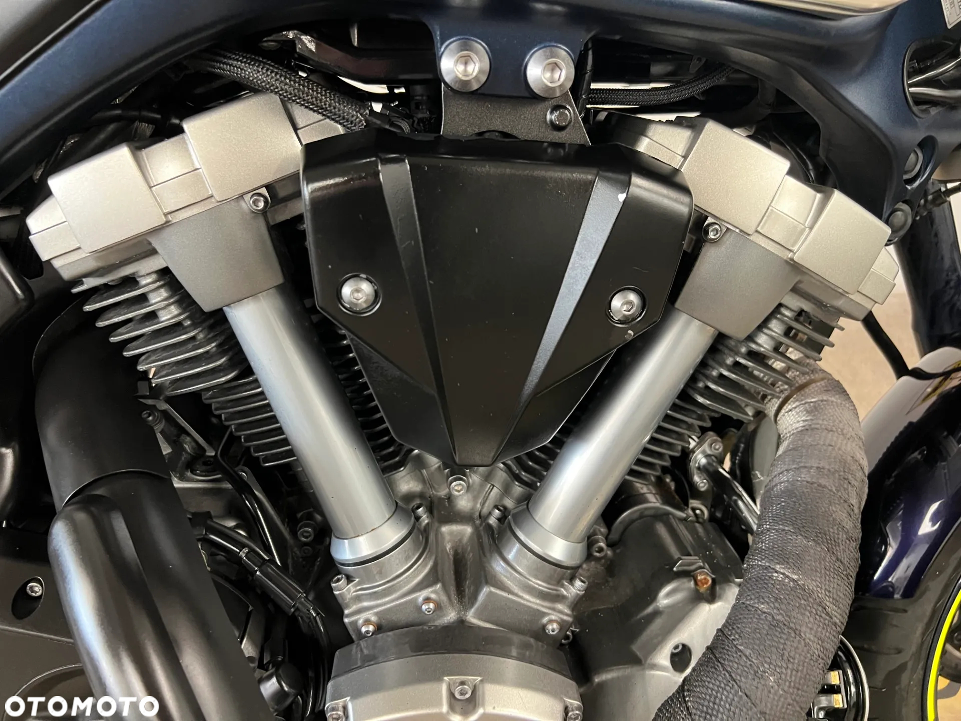 Yamaha MT - 13