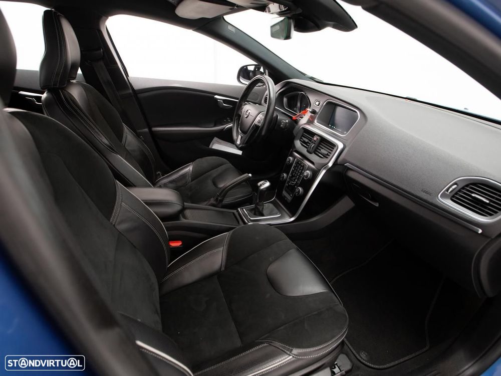 Volvo V40 2.0 D2 R-Design - 8