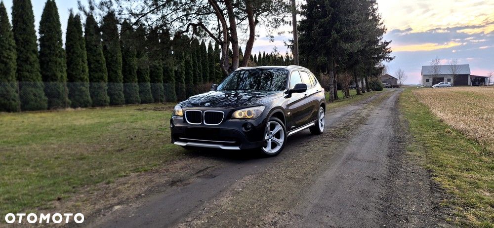 BMW X1 sDrive18d xLine - 1