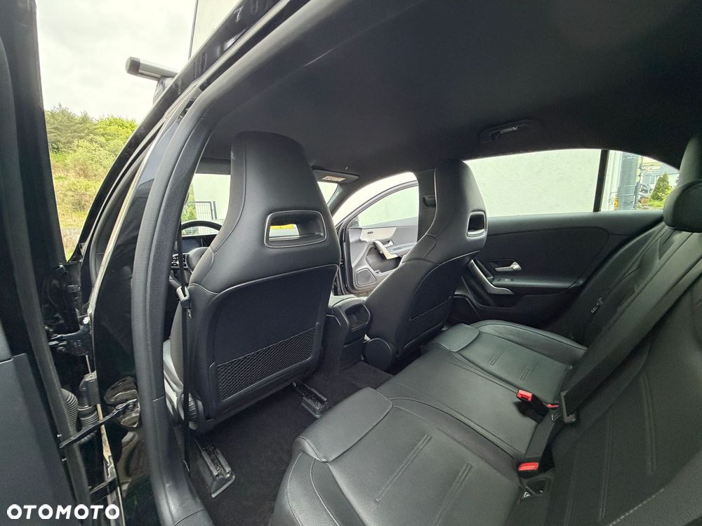 Mercedes-Benz Klasa A 250 Progressive 7G-DCT - 19