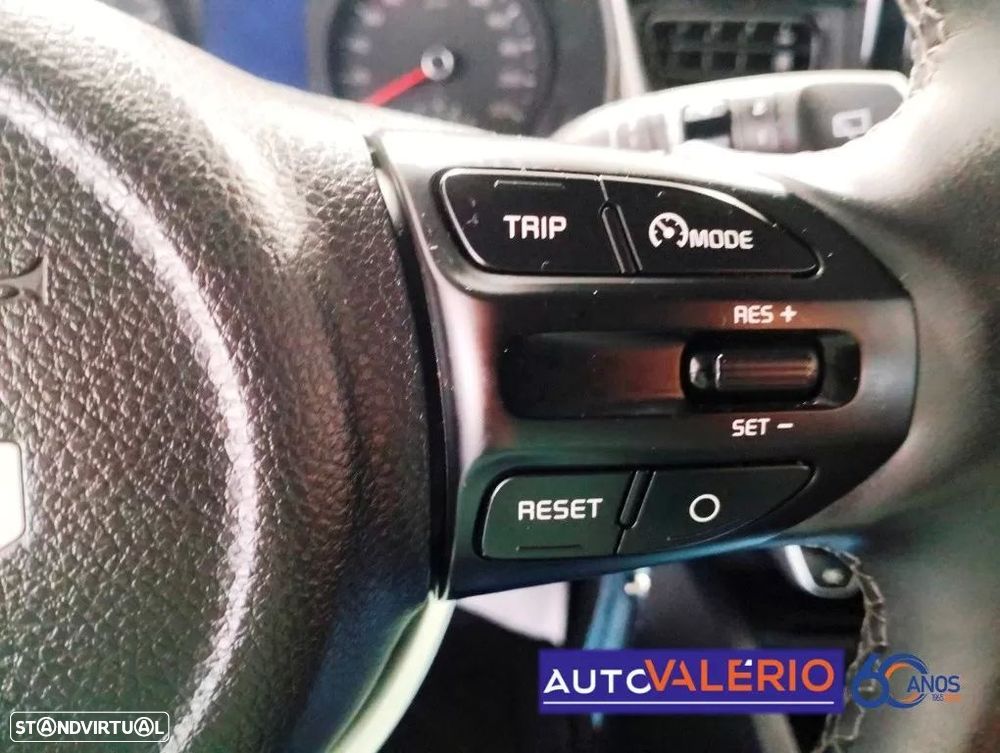 Kia Stonic 1.2 Dynamic - 18