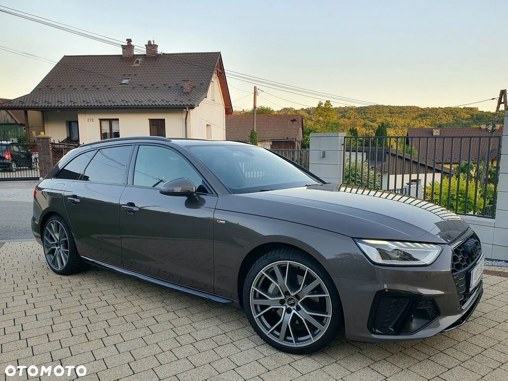 Audi A4 Avant 40 TDI quattro S tronic S line - 39