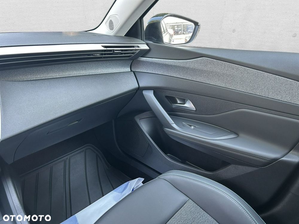Peugeot 308 - 15