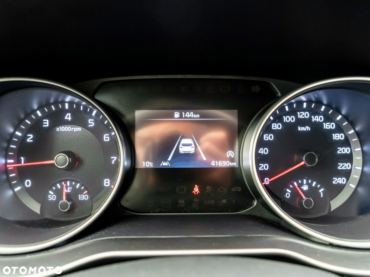 Kia XCeed 1.5 T-GDI M - 10