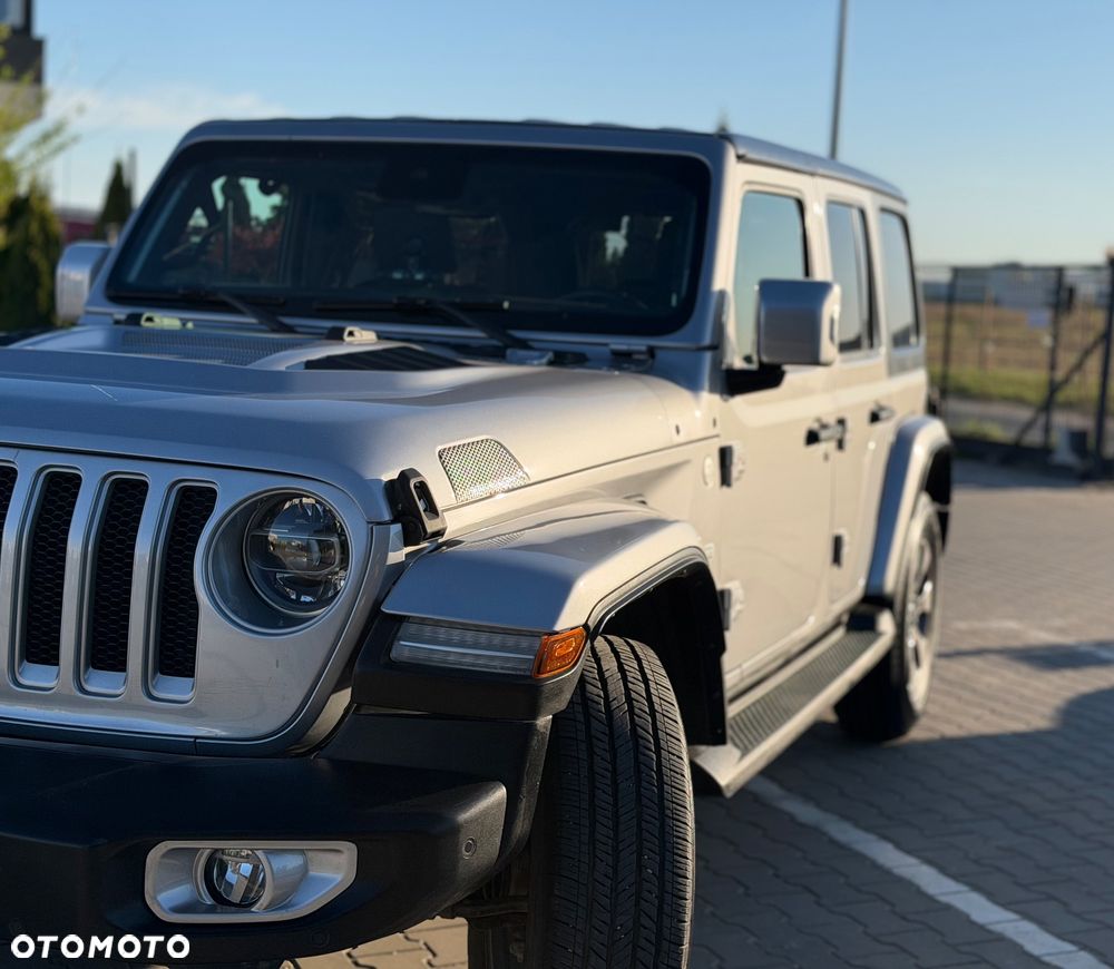 Jeep Wrangler - 4