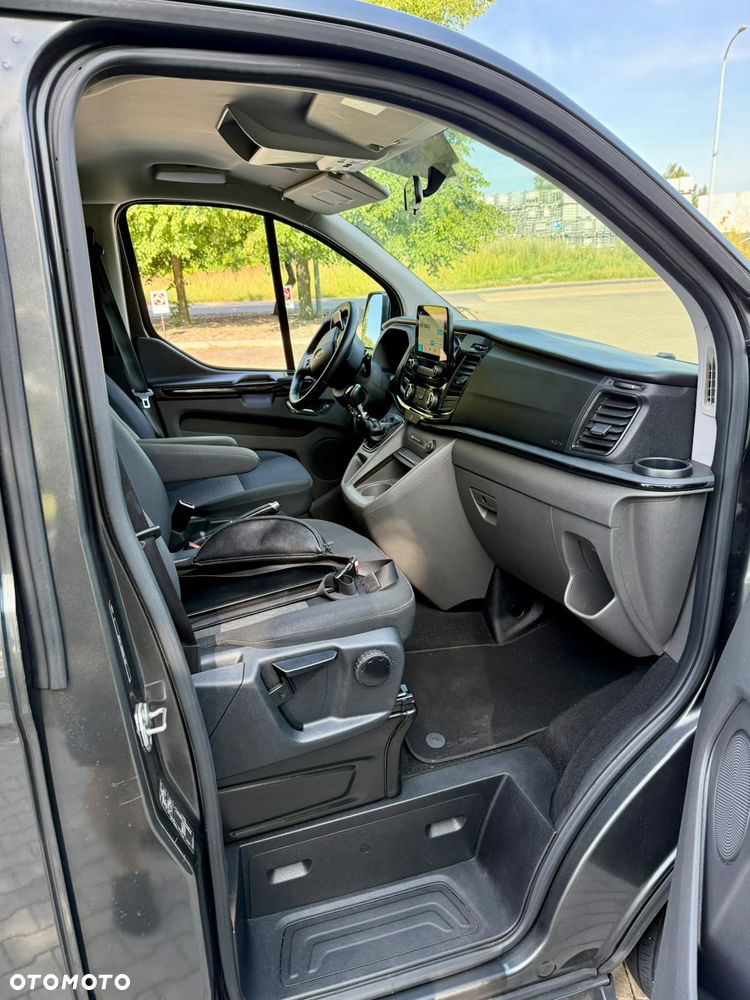 Ford Tourneo Custom 2.0 TDCi L1 Titanium - 11