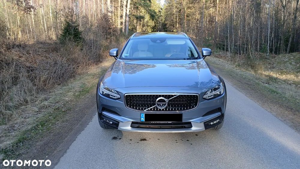 Volvo V90 Cross Country D5 AWD - 16