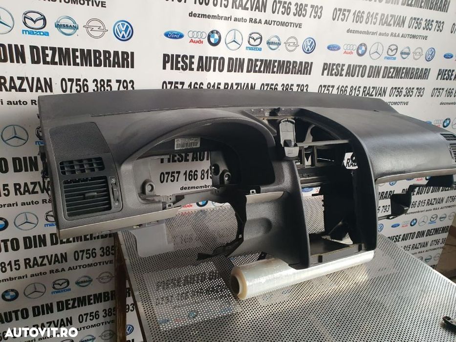 Plansa Bord VW Touran An 2003/2010 Volan Stanga Germania Plansa Bord VW Touran An 2003/2010 Volan S - 3
