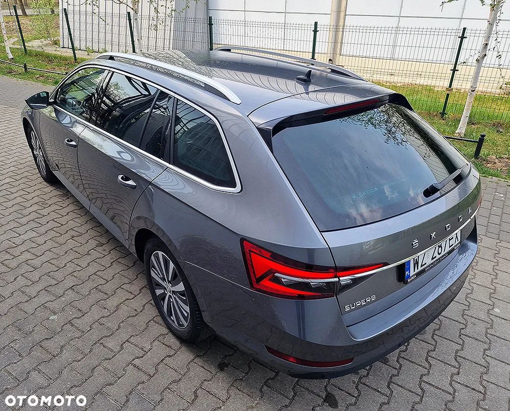 Skoda Superb 2.0 TDI SCR Style DSG - 21