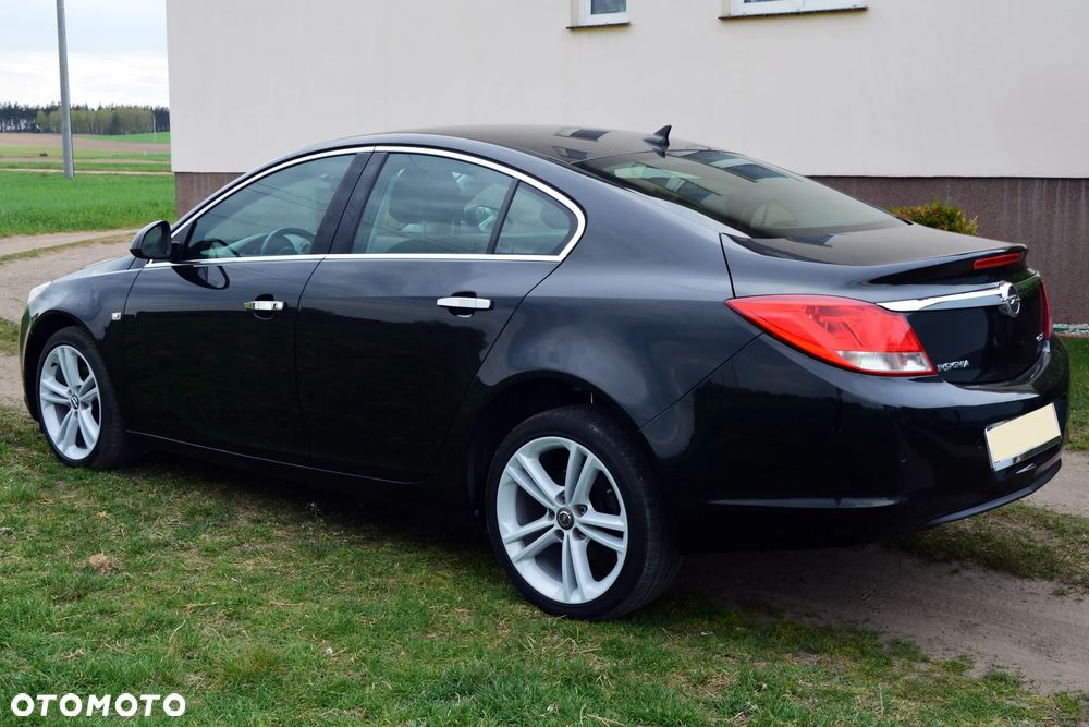 Opel Insignia - 8