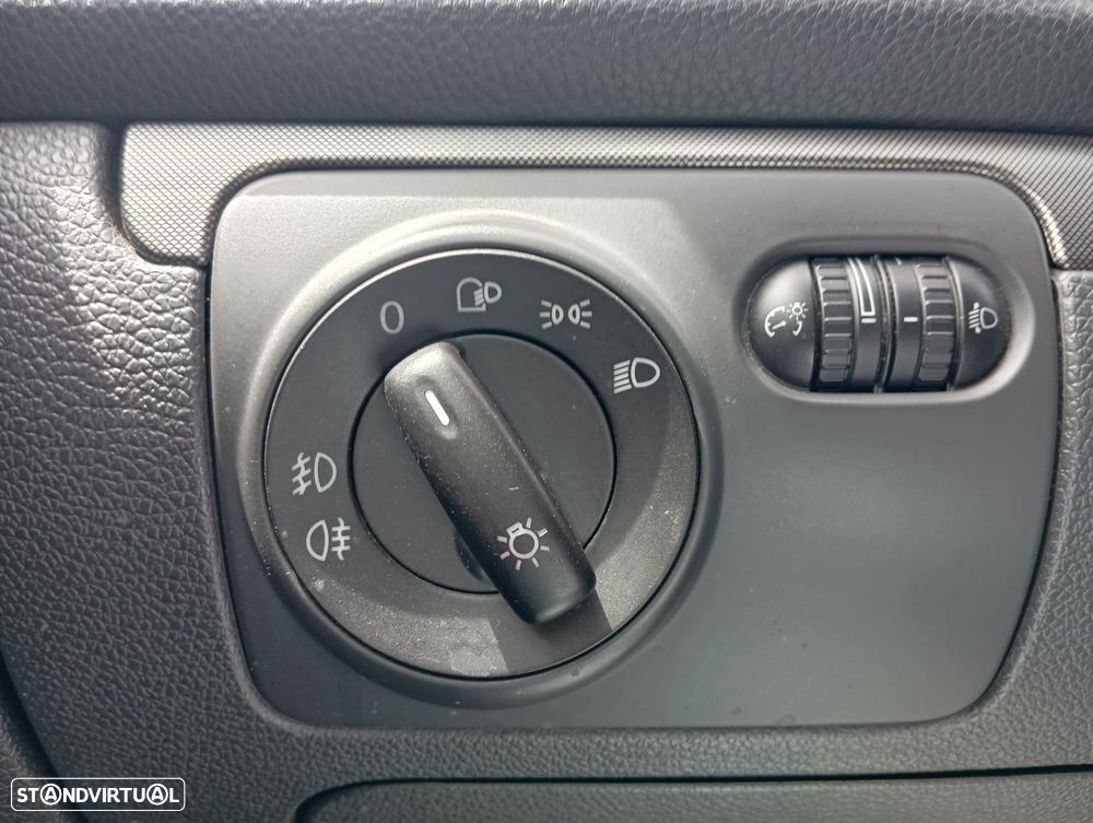 VW Golf 1.4 FSi Confortline - 11