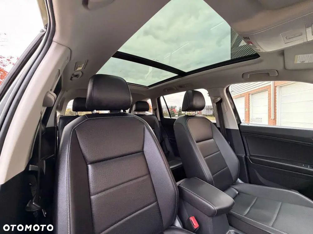 Volkswagen Tiguan - 19