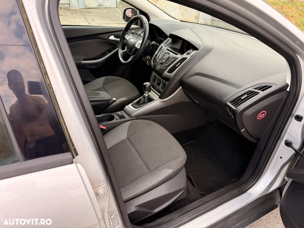 Ford Focus 1.5 TDCi DPF Start-Stopp-System Business - 7