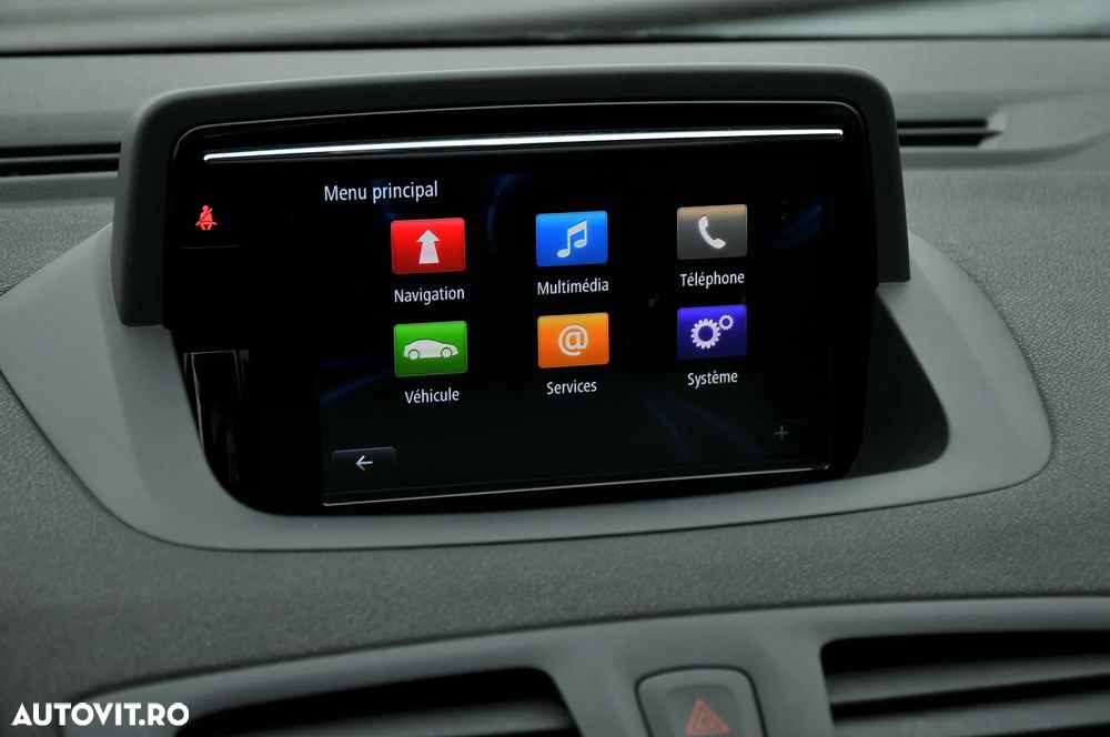 Renault Megane dCi 110 FAP LIMITED - 8