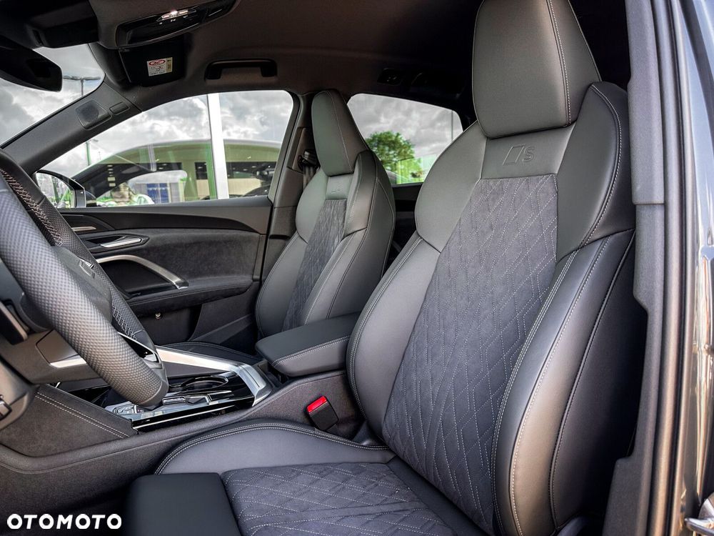 Audi Q5 Sportback - 22