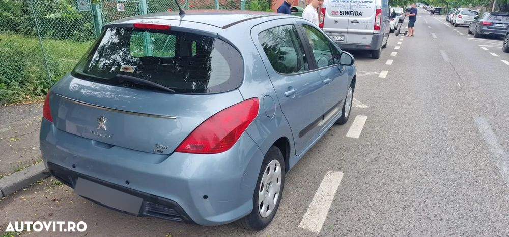 Peugeot 308 1.6HDi Confort Pack - 4