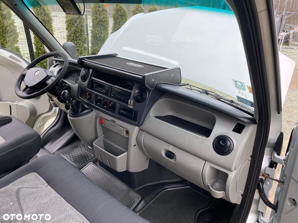 Renault Master - 25