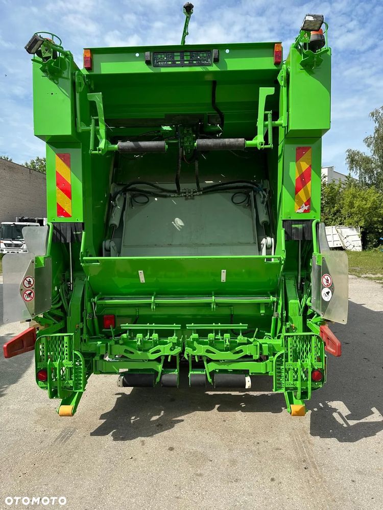 Volvo FE 320 śmieciarka trzyosiowa Zoeller 20m3 EURO 6 - 6