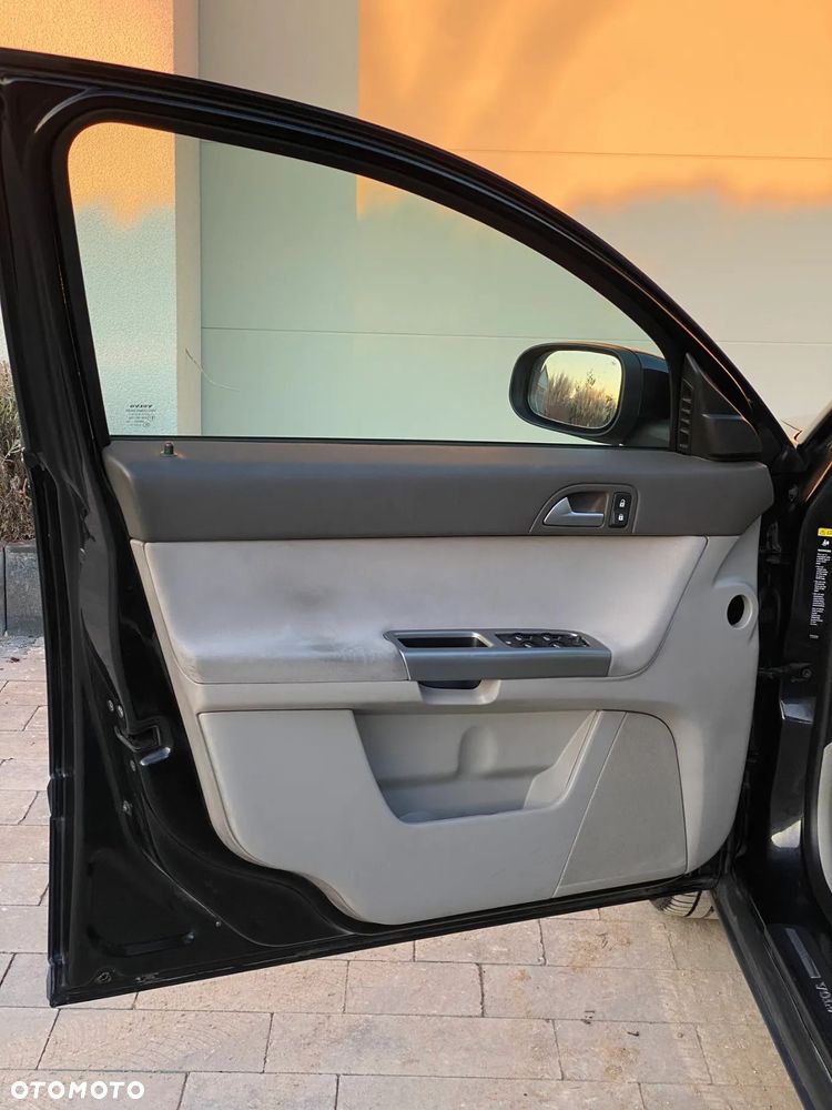 Volvo V50 2.0D Kinetic - 26