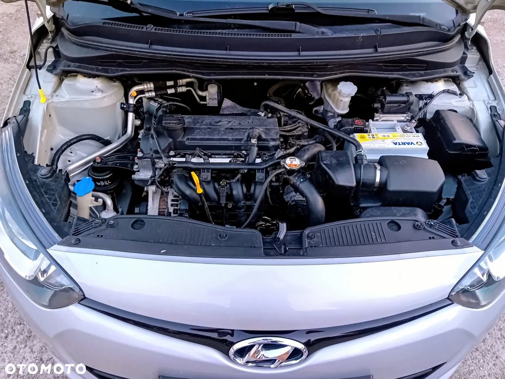 Hyundai i20 1.2 Style - 32