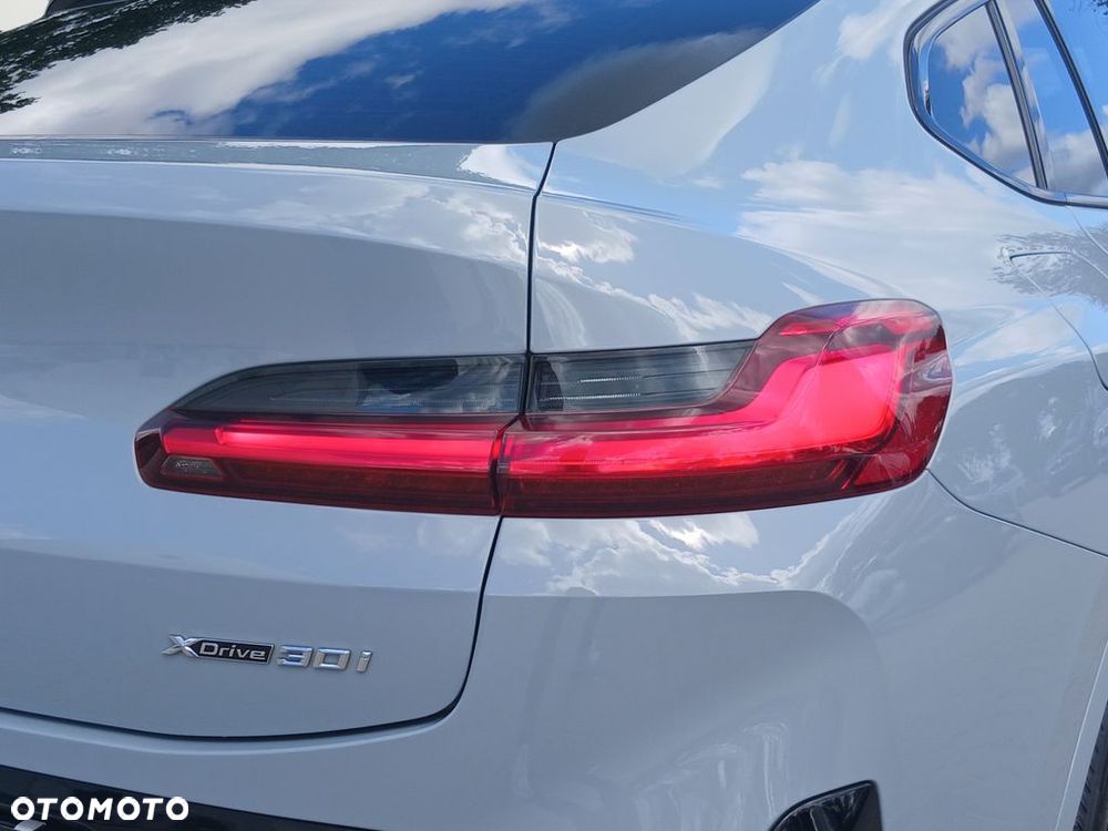 BMW X4 xDrive30i mHEV sport - 12