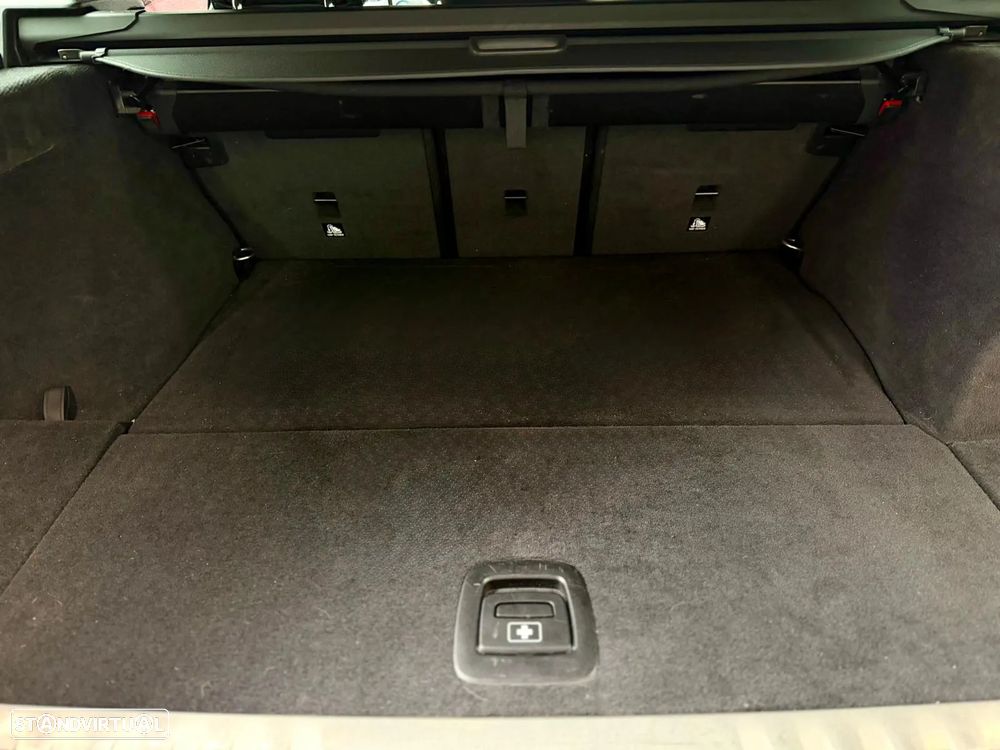 BMW 320 e Touring Pack M Auto - 27