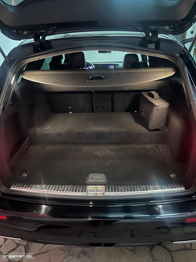 Mercedes-Benz E 300 de 4Matic 9G-TRONIC AMG Line - 28