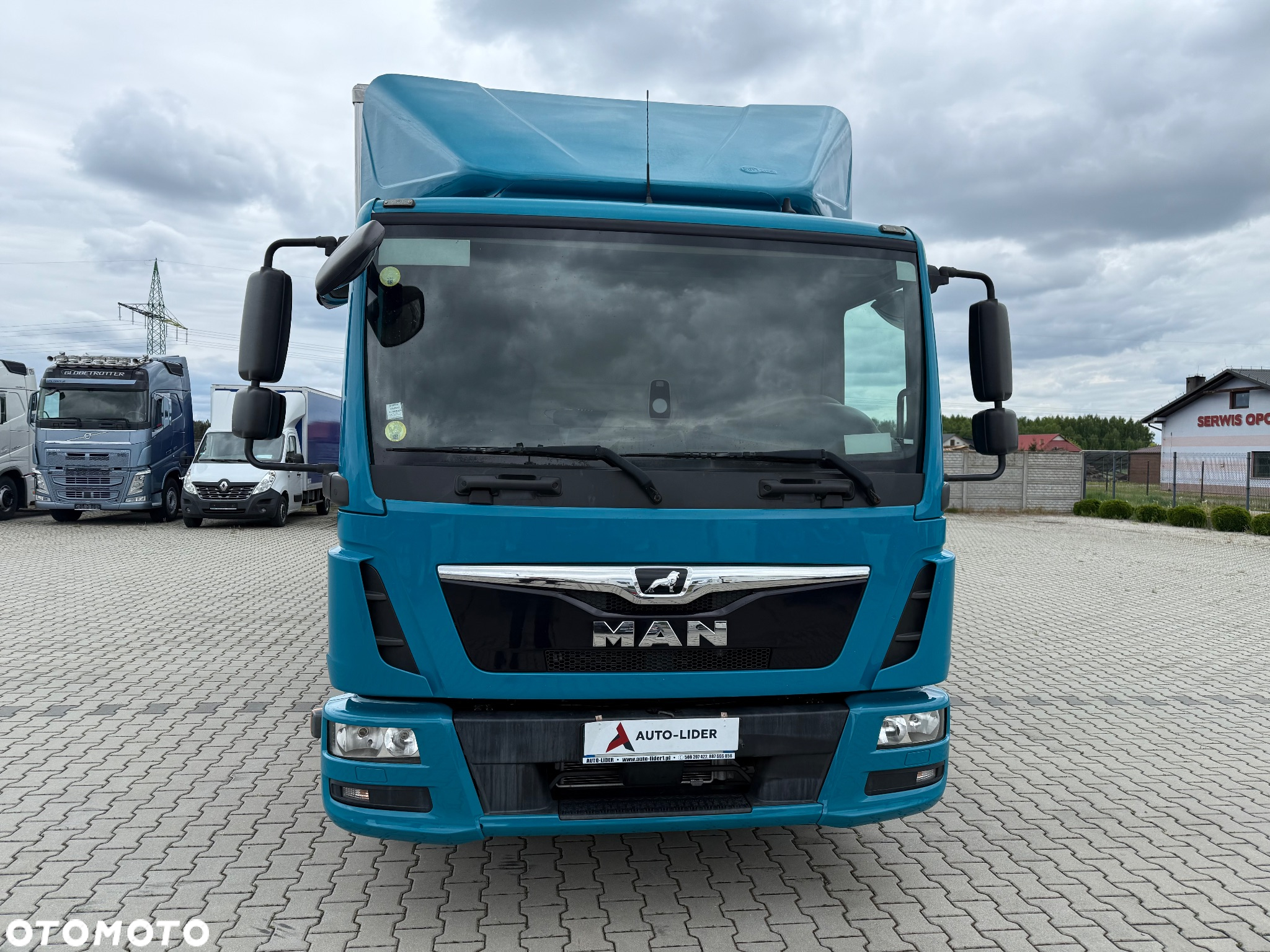 MAN MAN TGL 12.220 / KONTENER + WINDA / 253 000 KM / ROLETA / TYŁ PODUSZKA / Z FRANCJI / STAN BDB / / / - 2