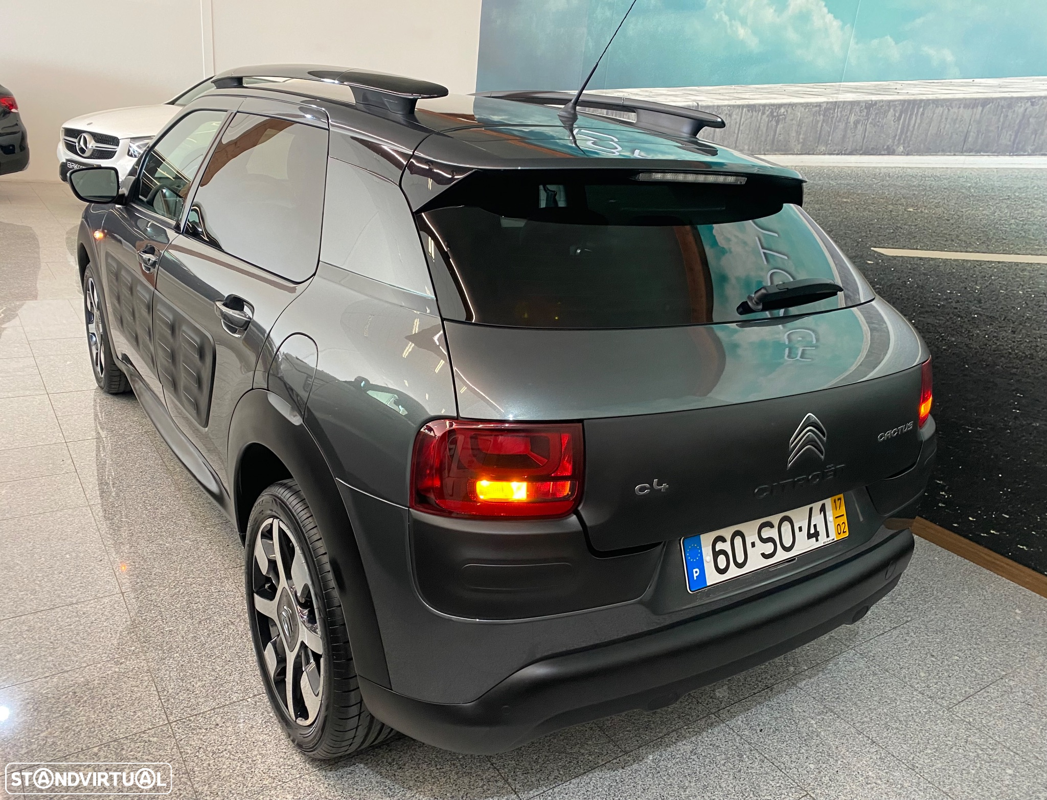 Citroën C4 Cactus 1.2 PureTech Shine - 4