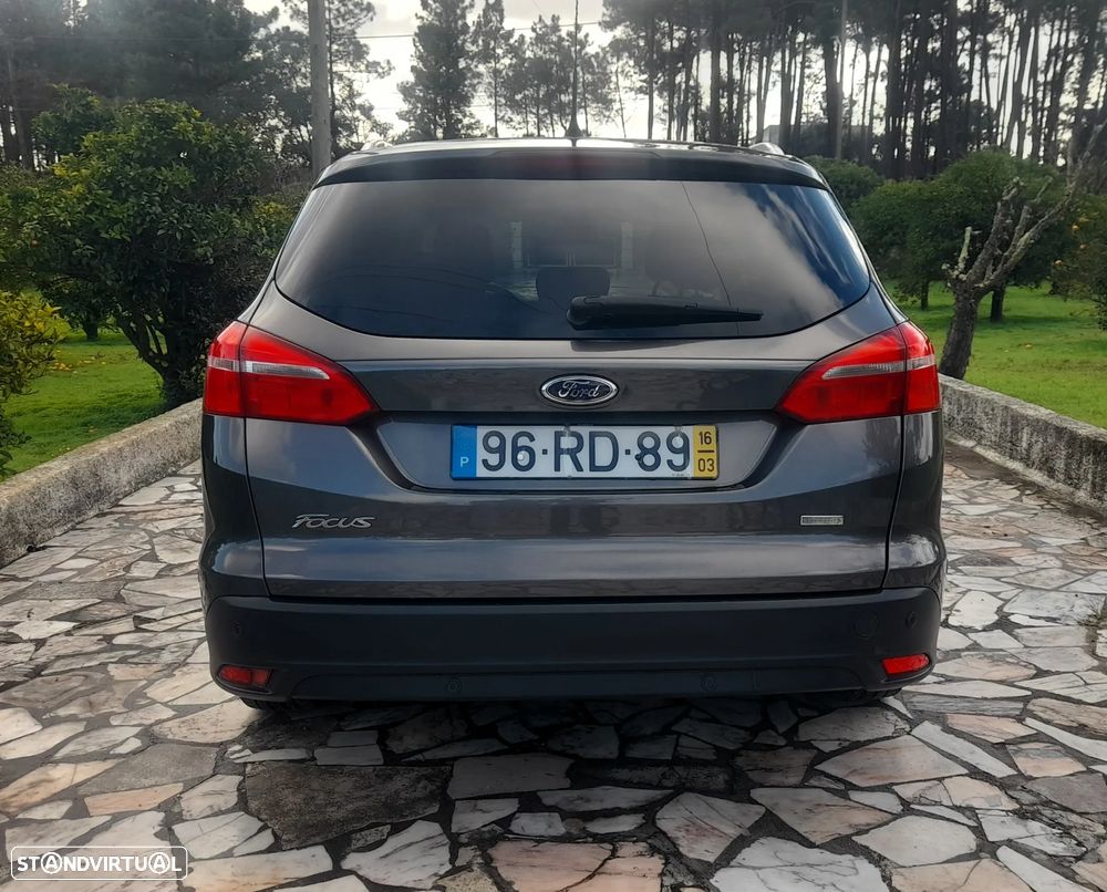 Ford Focus SW 1.0 SCTi Titanium - 8
