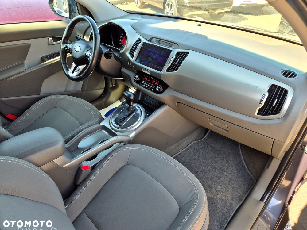 Kia Sportage 2.0 XL 2WD - 21