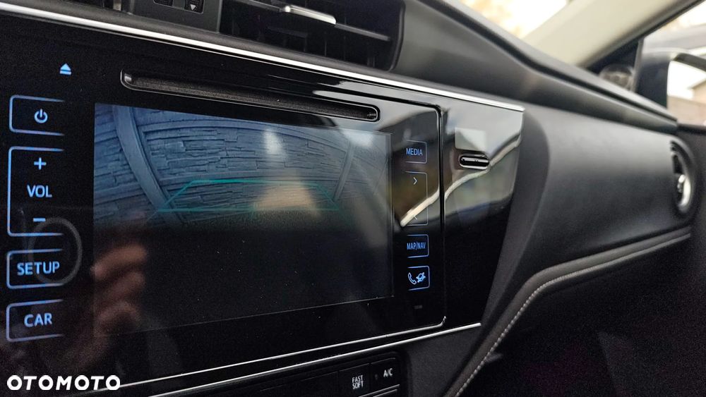 Toyota Auris 1.8 HSD Luna - 40