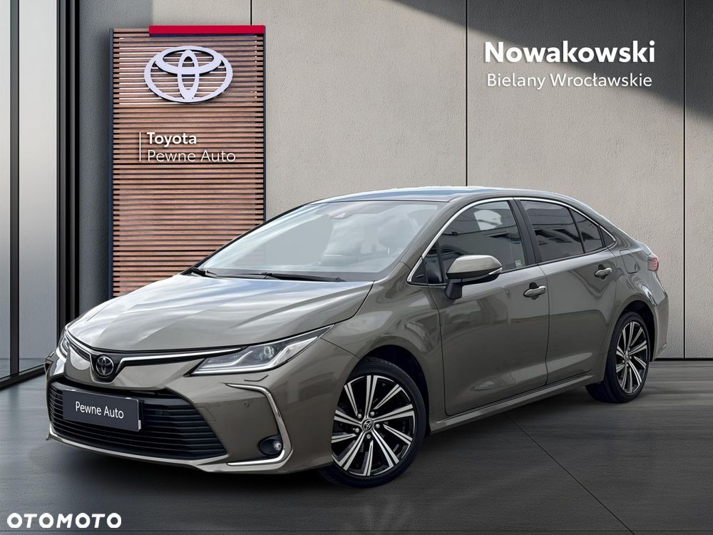 Toyota Corolla - 1