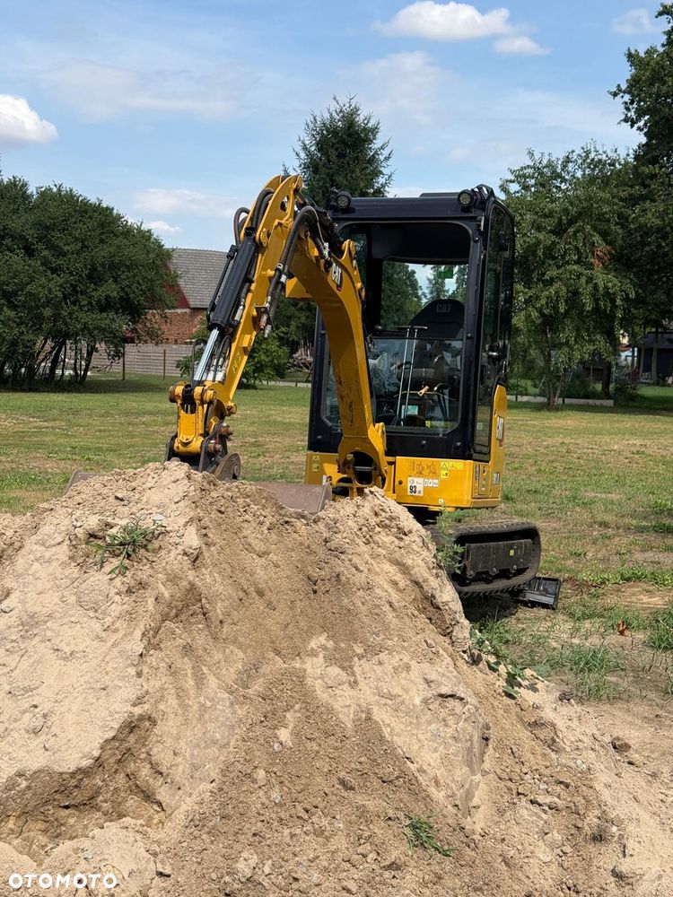 Caterpillar 301.8 2023r CAT z Holandii 302 - 3
