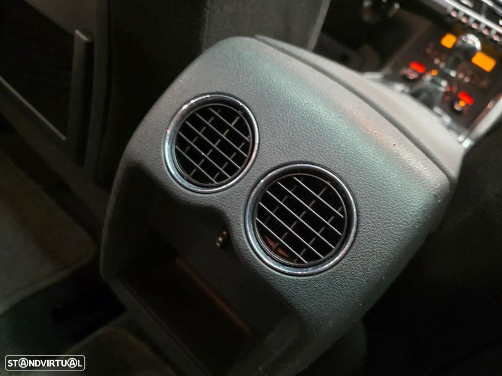 Peugeot 3008 1.6 HDi Sport — fotografia 16