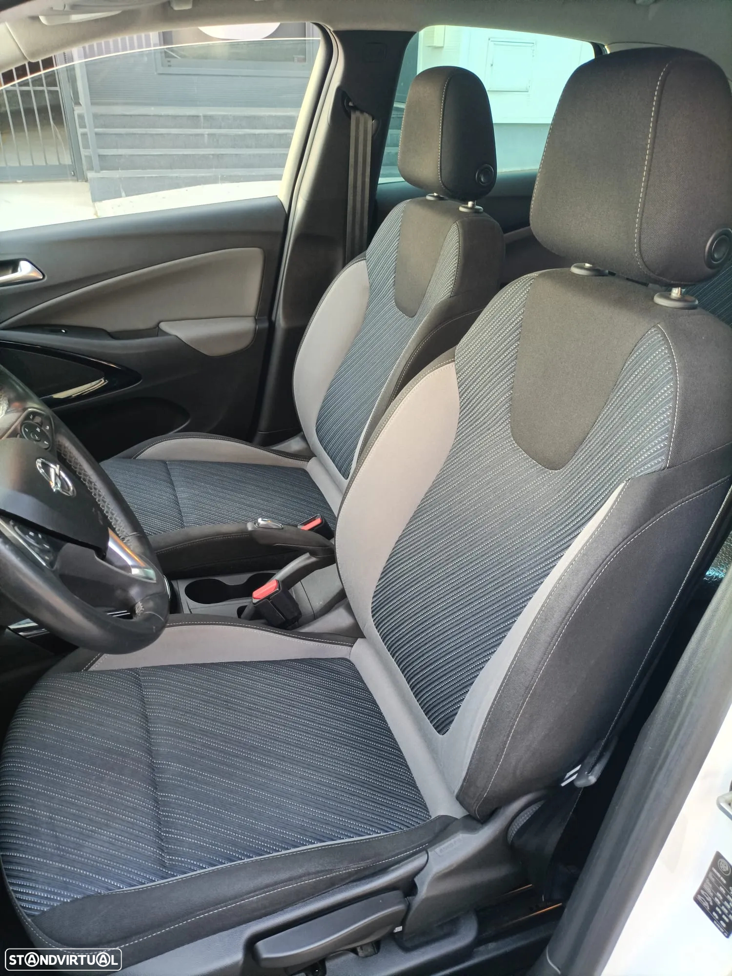 Opel Crossland X 1.2 T 120 Anos - 13