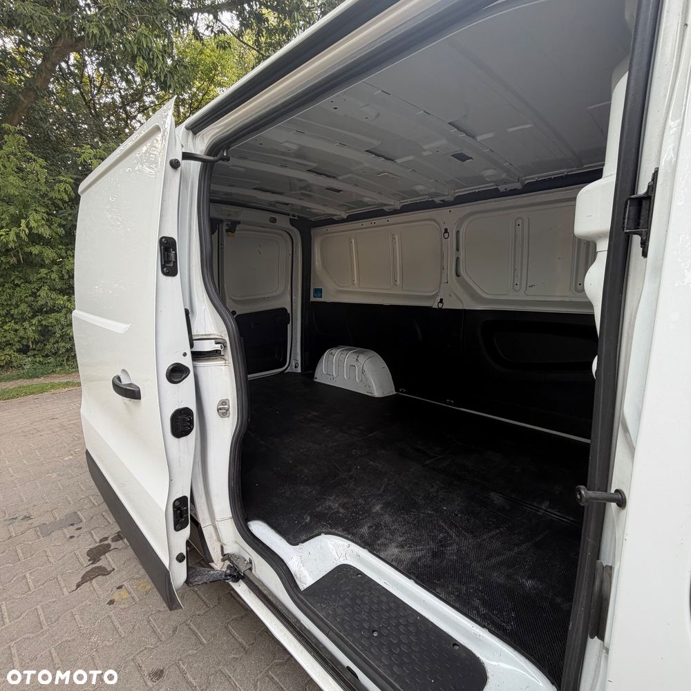 Renault Trafic L2H1 - 12