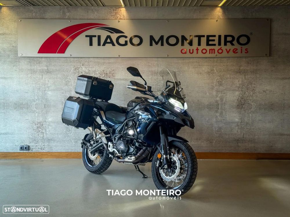 Benelli TRK 502 - 37