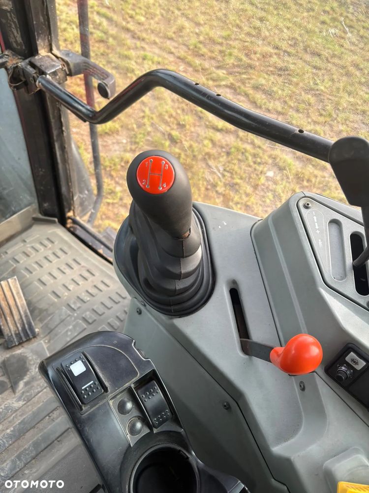 Massey Ferguson 8210 - 8