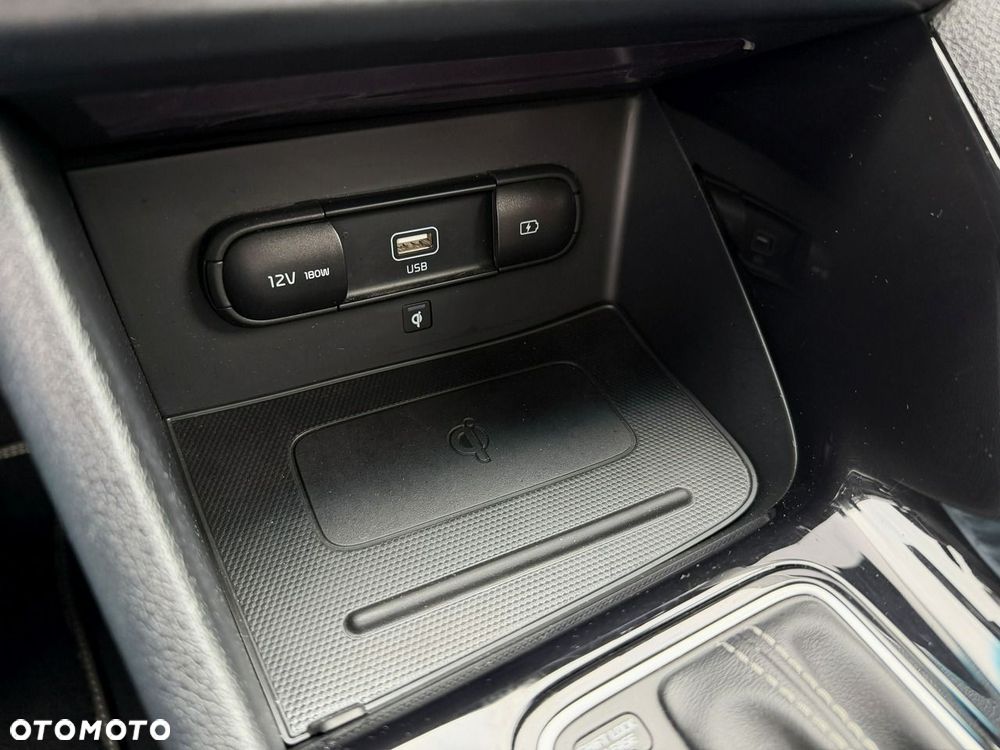 Kia Niro 1.6 GDI Hybrid L Business Line - 13