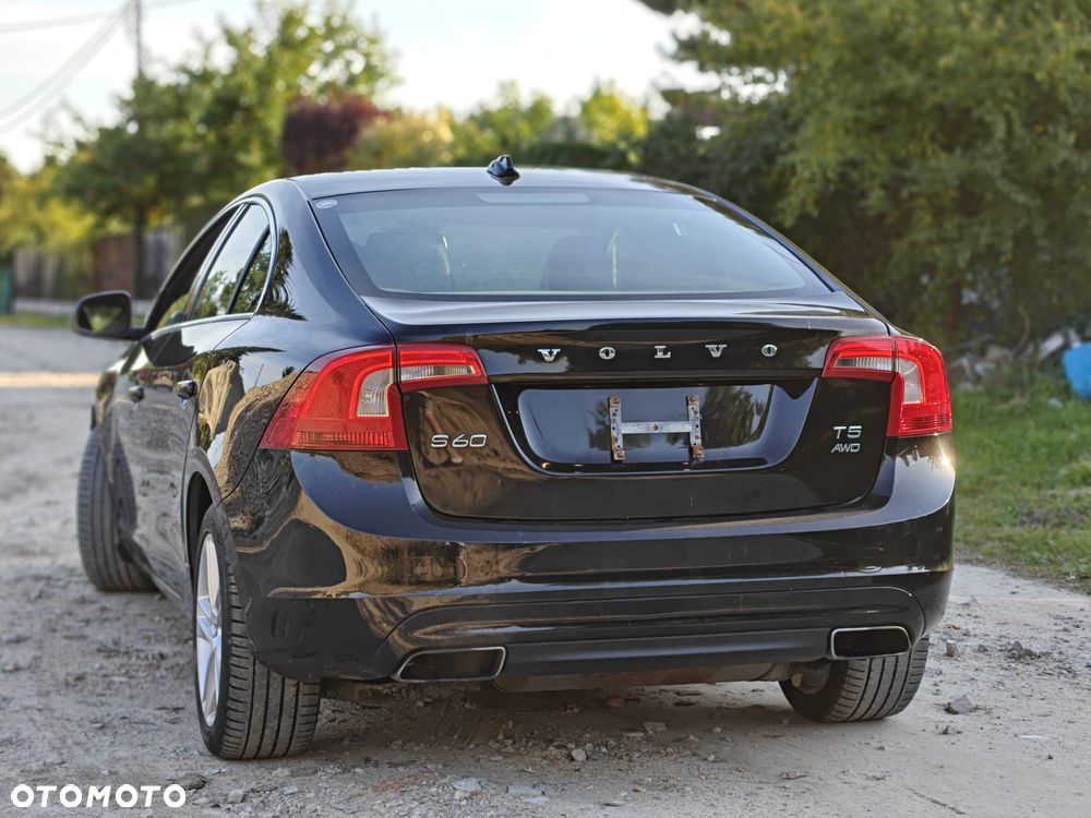 Volvo S60 2.5 T5 AWD - 5
