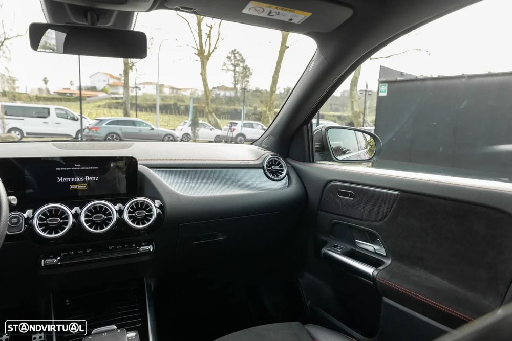 Mercedes-Benz EQA - 15