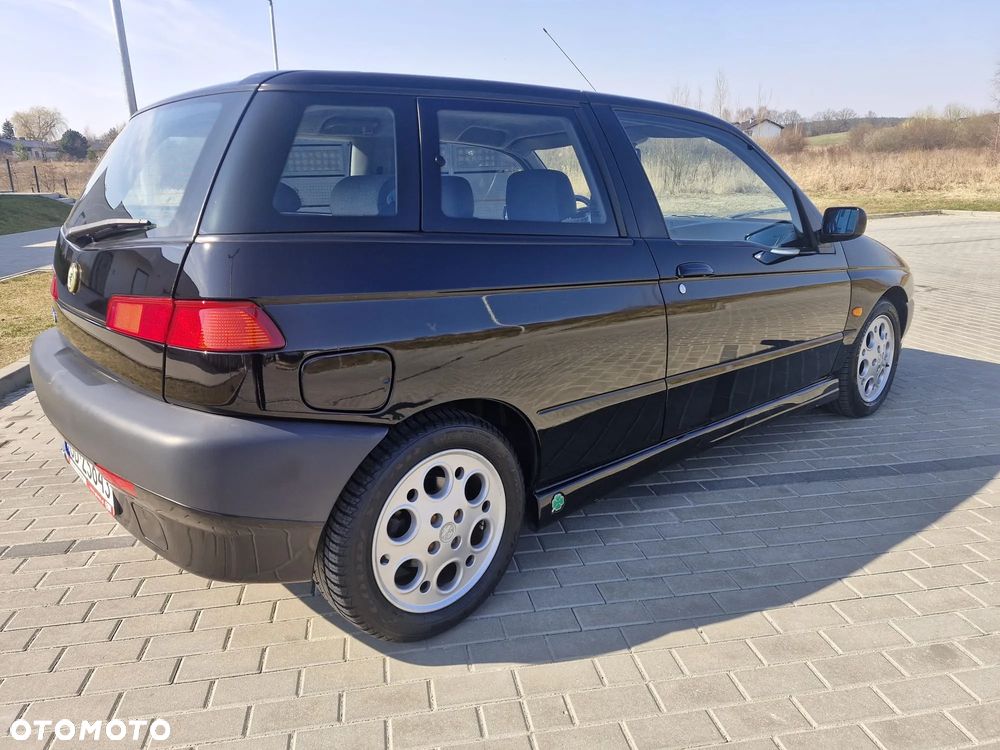 Alfa Romeo 145 - 5