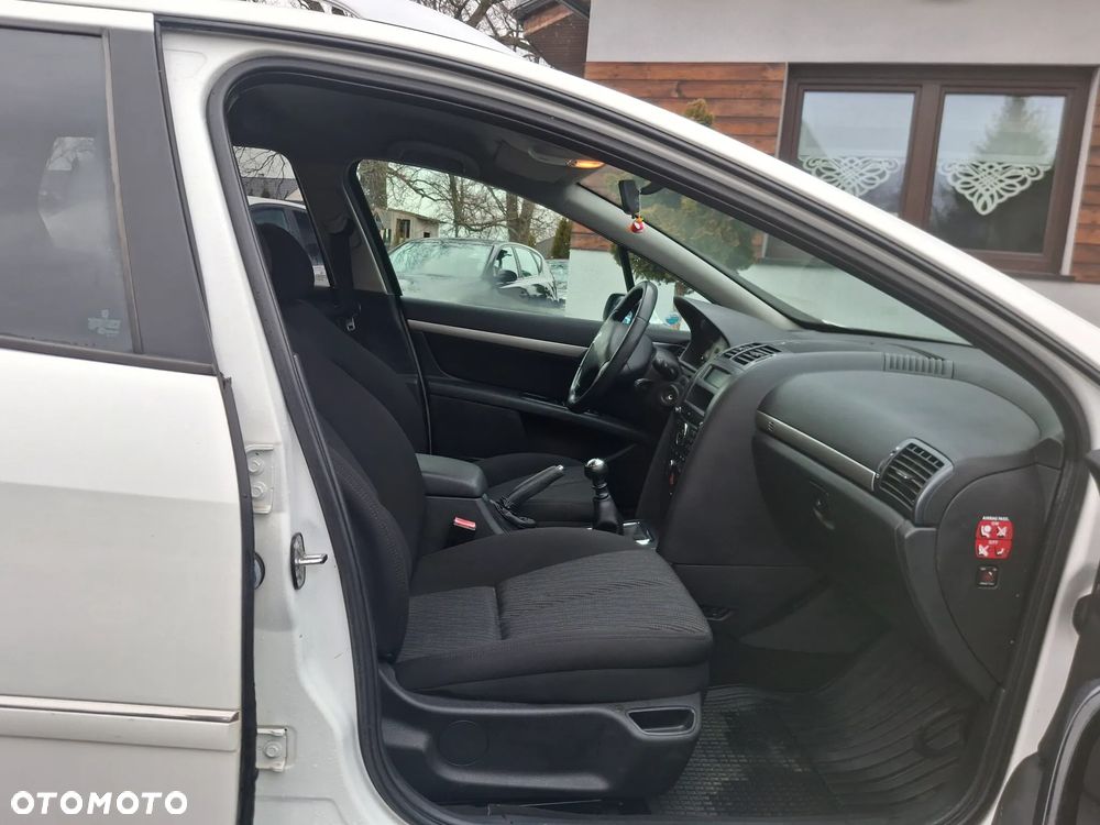 Peugeot 407 HDi 140 Sport - 25