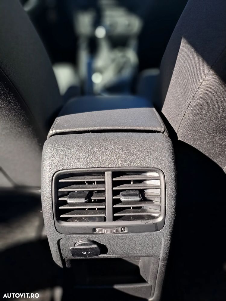 Volkswagen Jetta 1.4 TSI BlueMotion Technology - 19