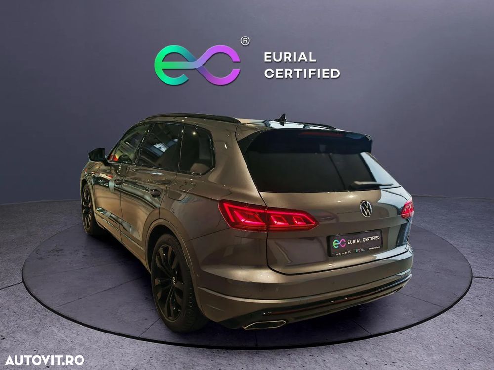 Volkswagen Touareg V6 TSI eHybrid PHEV R - 7